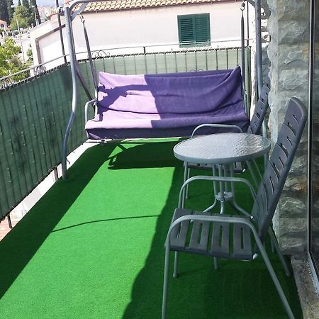 Apartman Julienne Kastela Exterior photo